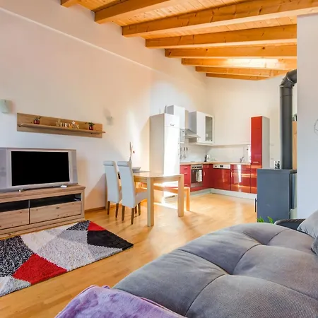 Near Gondola In Tyrol, Cleaning Included Apartment